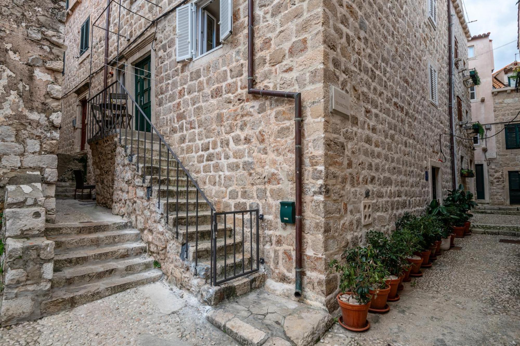 Mirabilis, Luxury Apartment, Old Town *